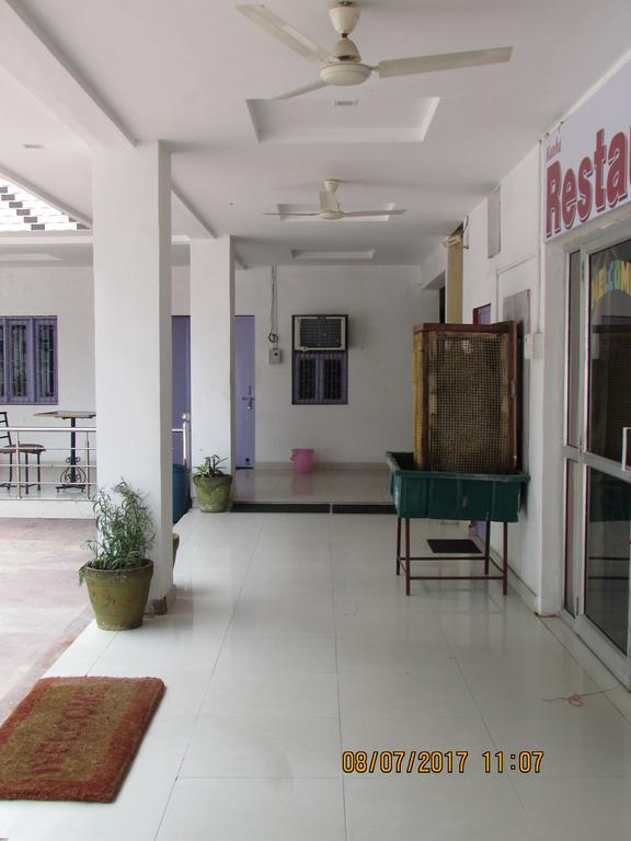 Hotel Vrindavan Fatehpur Sikri Exterior photo